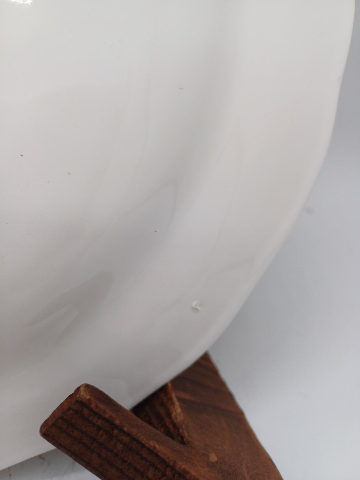 Assiette en Faïence de Vieux Rodez – Décor floral - Collection AR CONCEPT