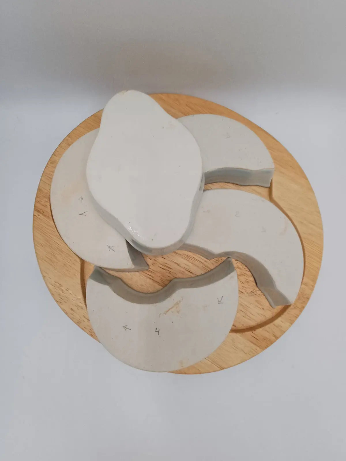 Plateau Tournant à Apéritifs – 5 Compartiments – Décor Floral Bleu Style Delft AR CONCEPT