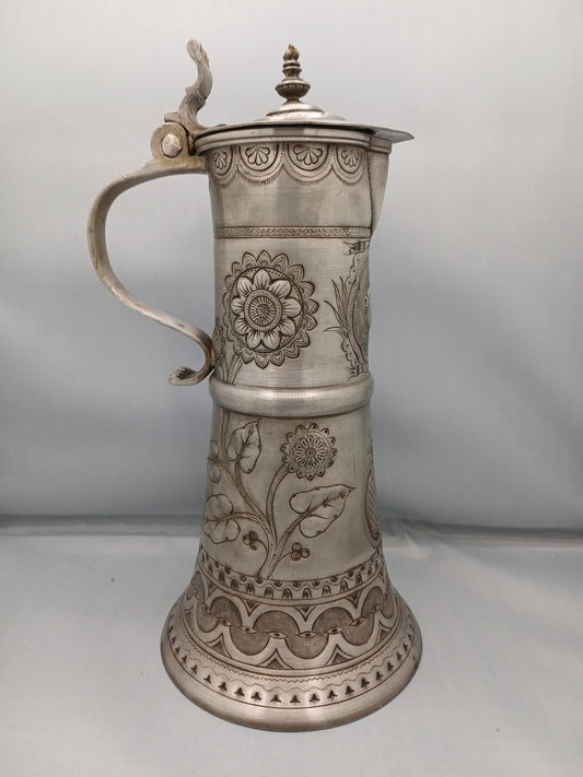 Pichet à bière en étain – Lucien Houzeaux, Les Étains d’Art Chevalier – France