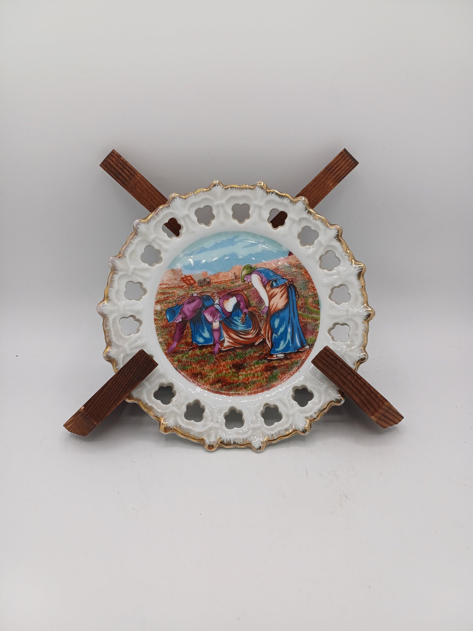 Lot de 2 Assiettes Décoratives en Porcelaine - Blanc, Effet Doré avec images AR CONCEPT