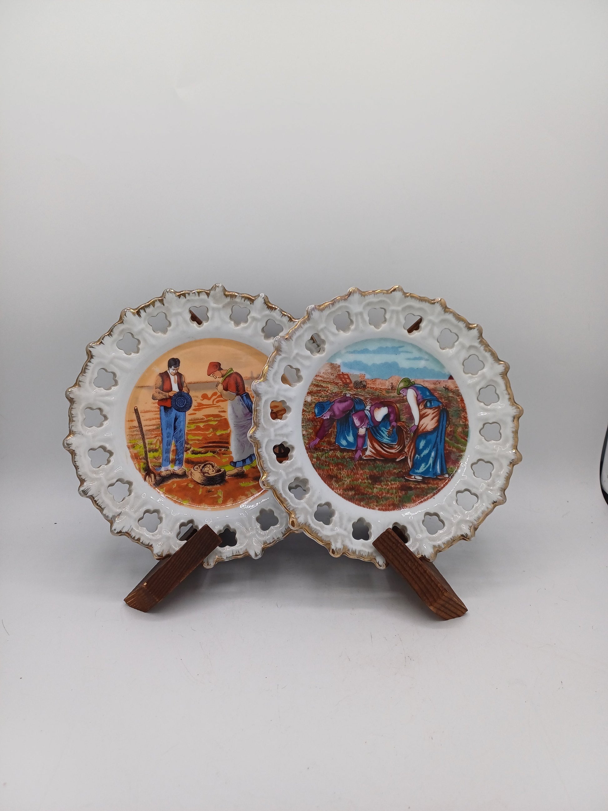 Lot de 2 Assiettes Décoratives en Porcelaine - Blanc, Effet Doré avec images AR CONCEPT