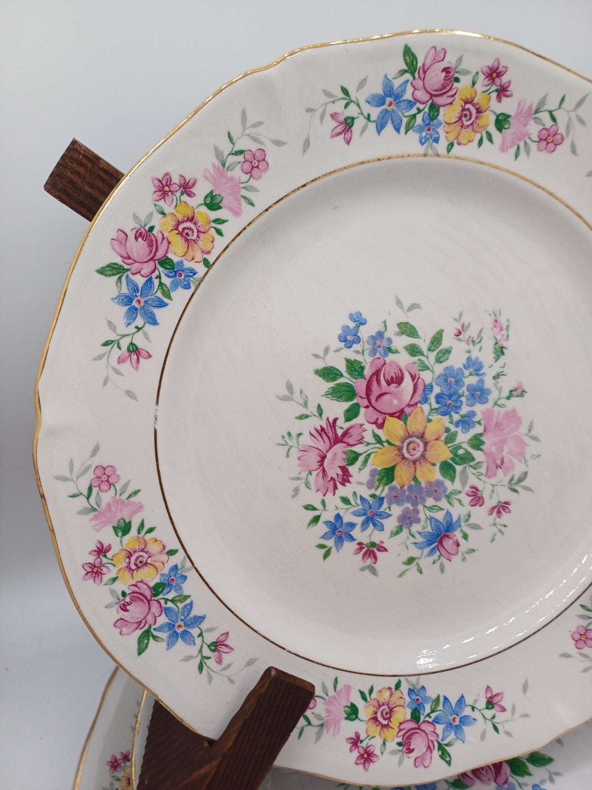 Lot de 11 Assiettes à Dessert + 1 Plat à Gâteau – Porcelaine Opaque – Céranord AR CONCEPT