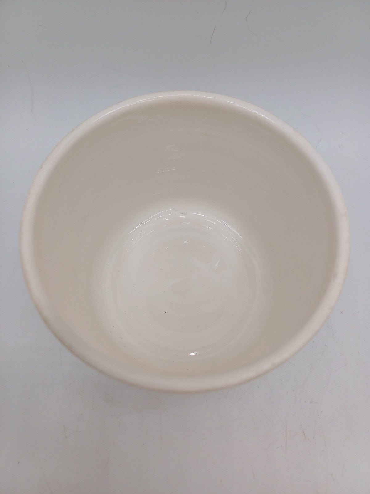 Lot de 3 pots en faïence signés Jean Paulet – XXème siècle - Peint à la Main AR CONCEPT