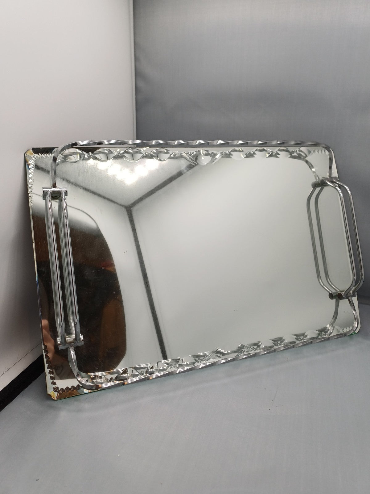 Plateau en verre biseauté torsadé