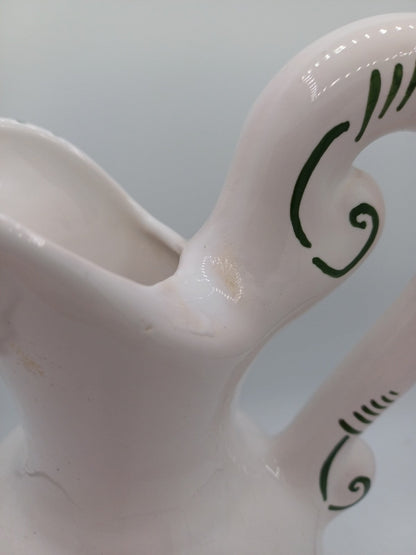 Aiguière en Faïence de Moustiers Signée Four – Décor Floral et Oiseaux AR CONCEPT