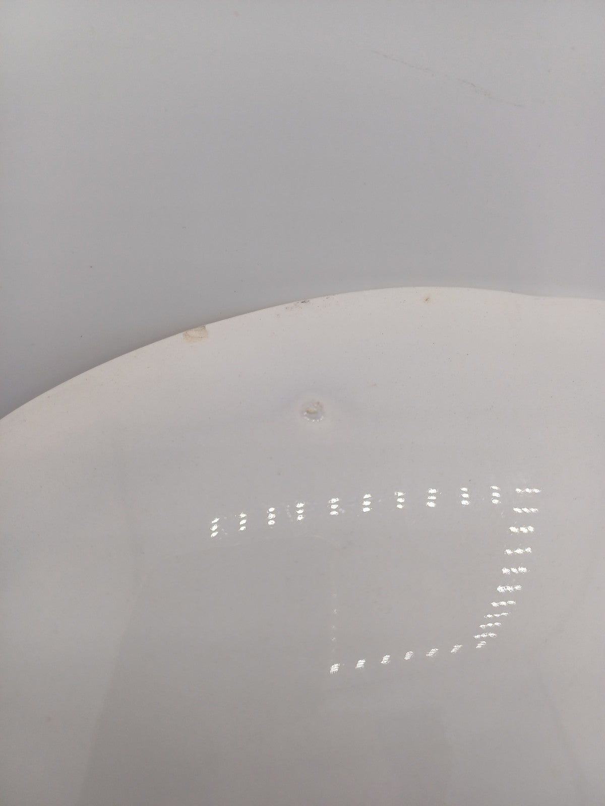 Plat à gâteau en porcelaine – Décor floral – Lunéville, France - Collection AR CONCEPT