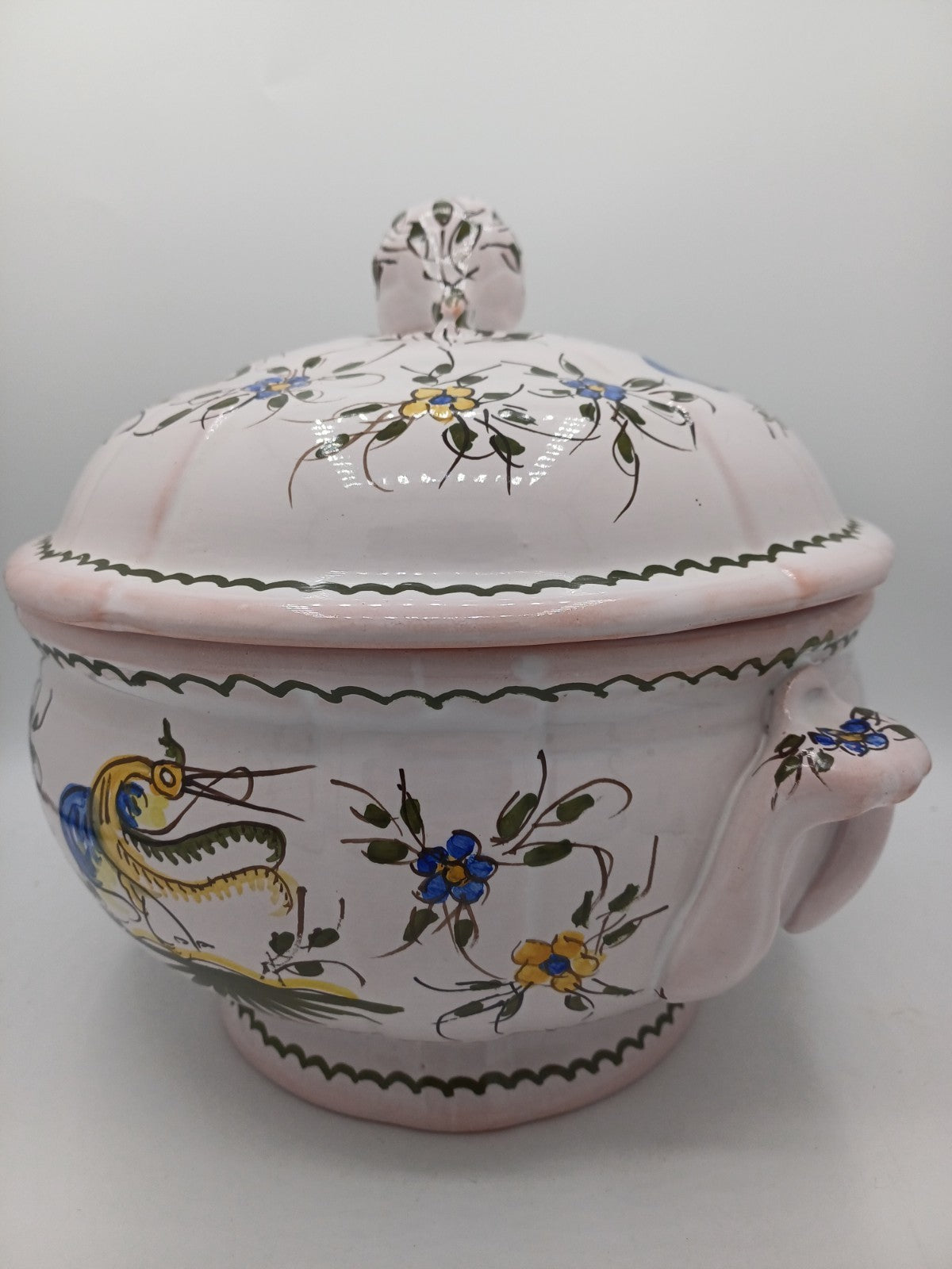 Soupière en Terre Polie Signée Jean Paulet – XXème siècle - Peint à la Main AR CONCEPT