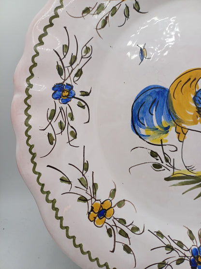 Plat en Terre Polie Peint à la Main – Signé Jean Paulet – XXème siècle AR CONCEPT