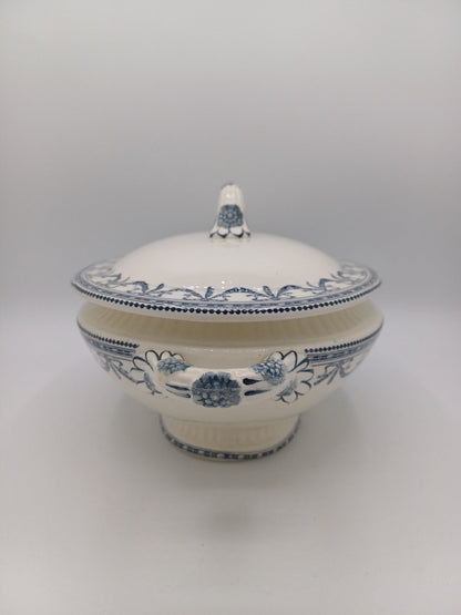 Soupière en Terre de Fer – Salins – Style Louis XVI – Décor Guirlandes AR CONCEPT