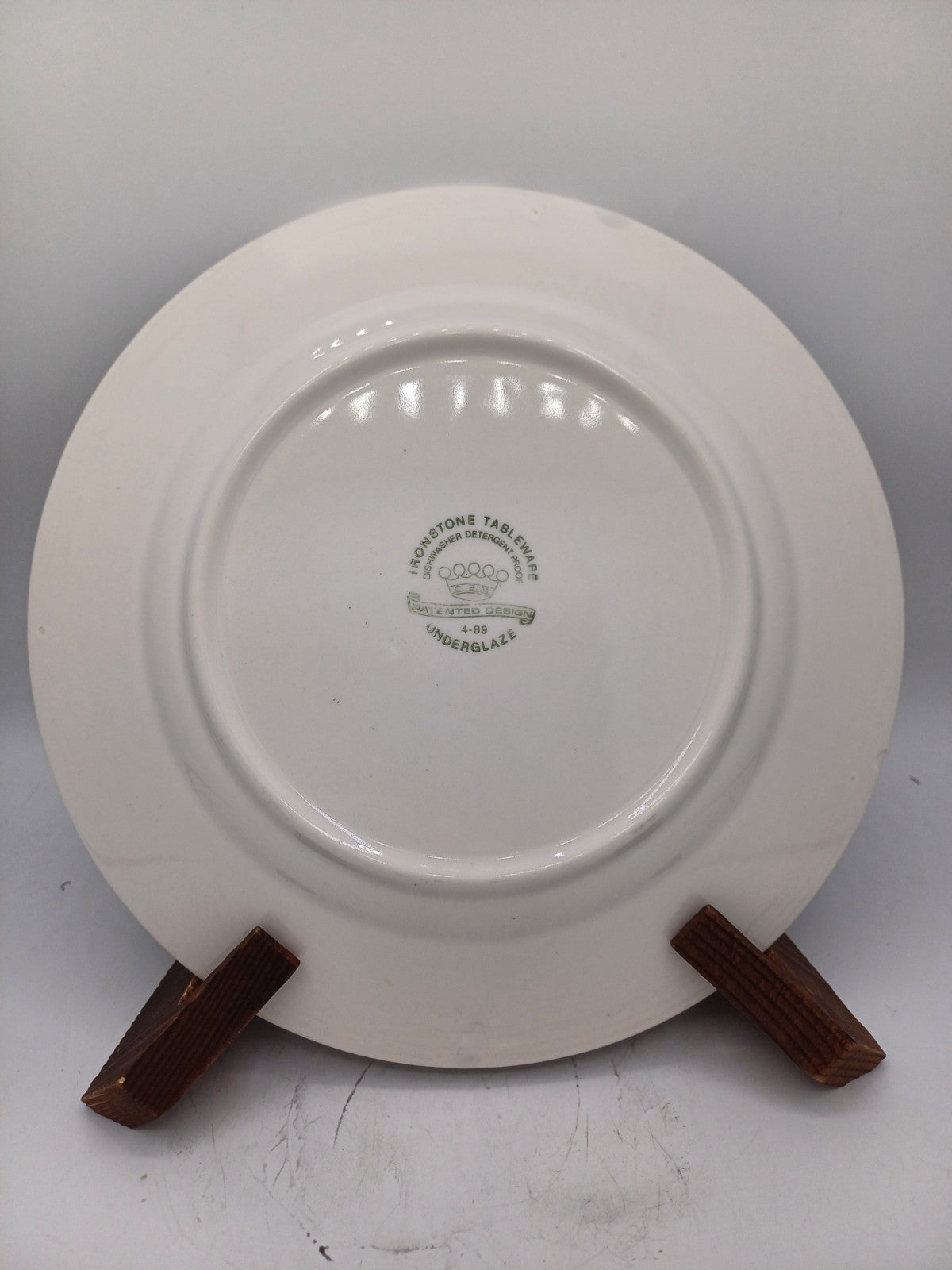 Lot de 2 assiettes commémoratives Révolution 1789 – Ironstone Tableware AR CONCEPT