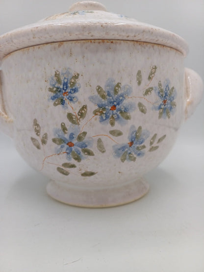 Petite Soupière en Porcelaine à Décor Floral – XXème siècle AR CONCEPT