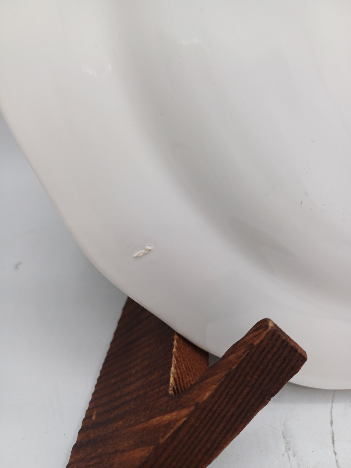 Assiette en Faïence de Vieux Rodez – Décor floral - Collection AR CONCEPT