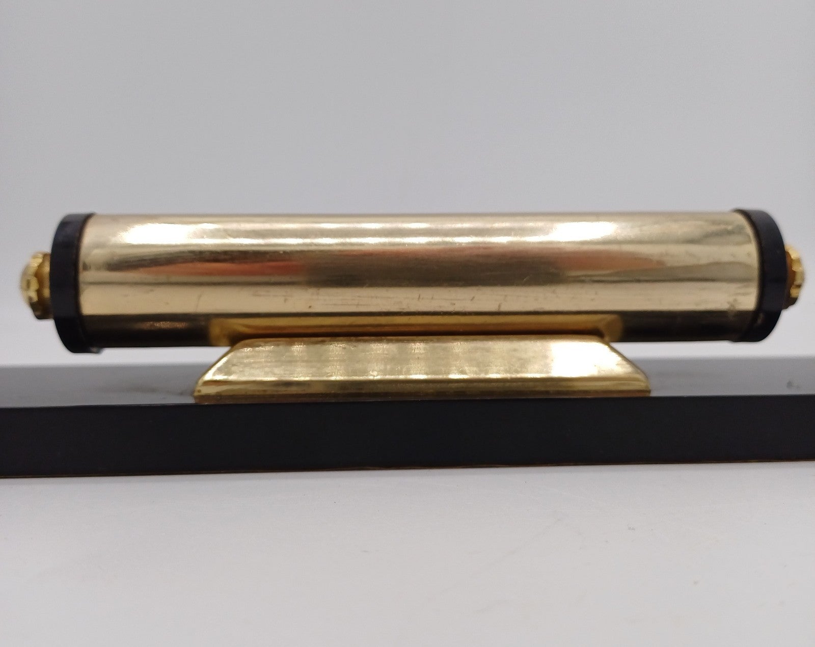 Calendrier perpétuel à rouleau doré – Vintage AR CONCEPT