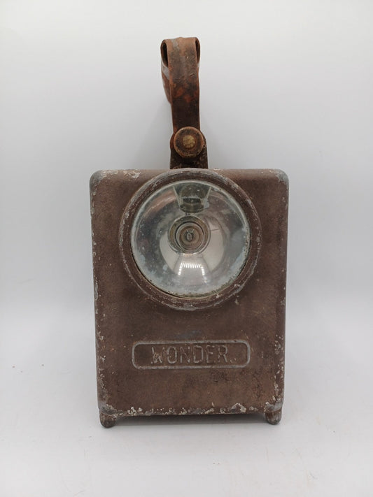 Ancienne lanterne SNCF Wonder – Type AGRAL – Vintage AR CONCEPT