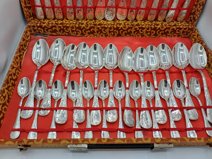 Ménagère en Métal Argenté et Inox – 51 Pièces AR CONCEPT