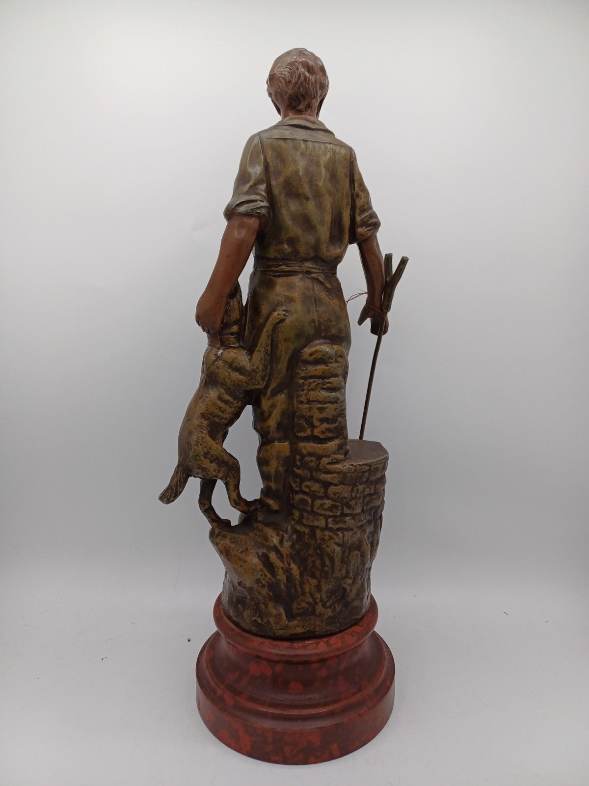 Statue en régule sur socle en bois – "Le Fermier" - Vintage AR CONCEPT