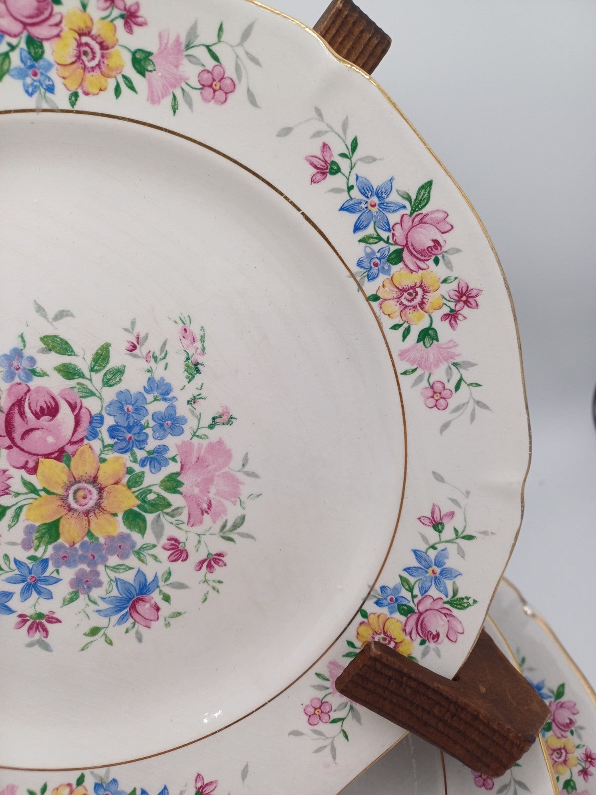 Lot de 11 Assiettes à Dessert + 1 Plat à Gâteau – Porcelaine Opaque – Céranord AR CONCEPT