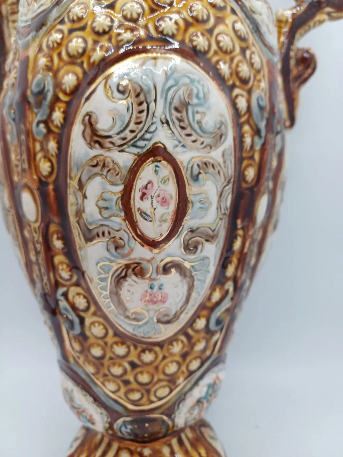 Lot de 2 Vases en céramique signée Herculaneum – Décor Floral AR CONCEPT