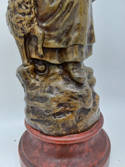 Statue en Régule sur Socle en Bois – "La Fermière" - Vintage