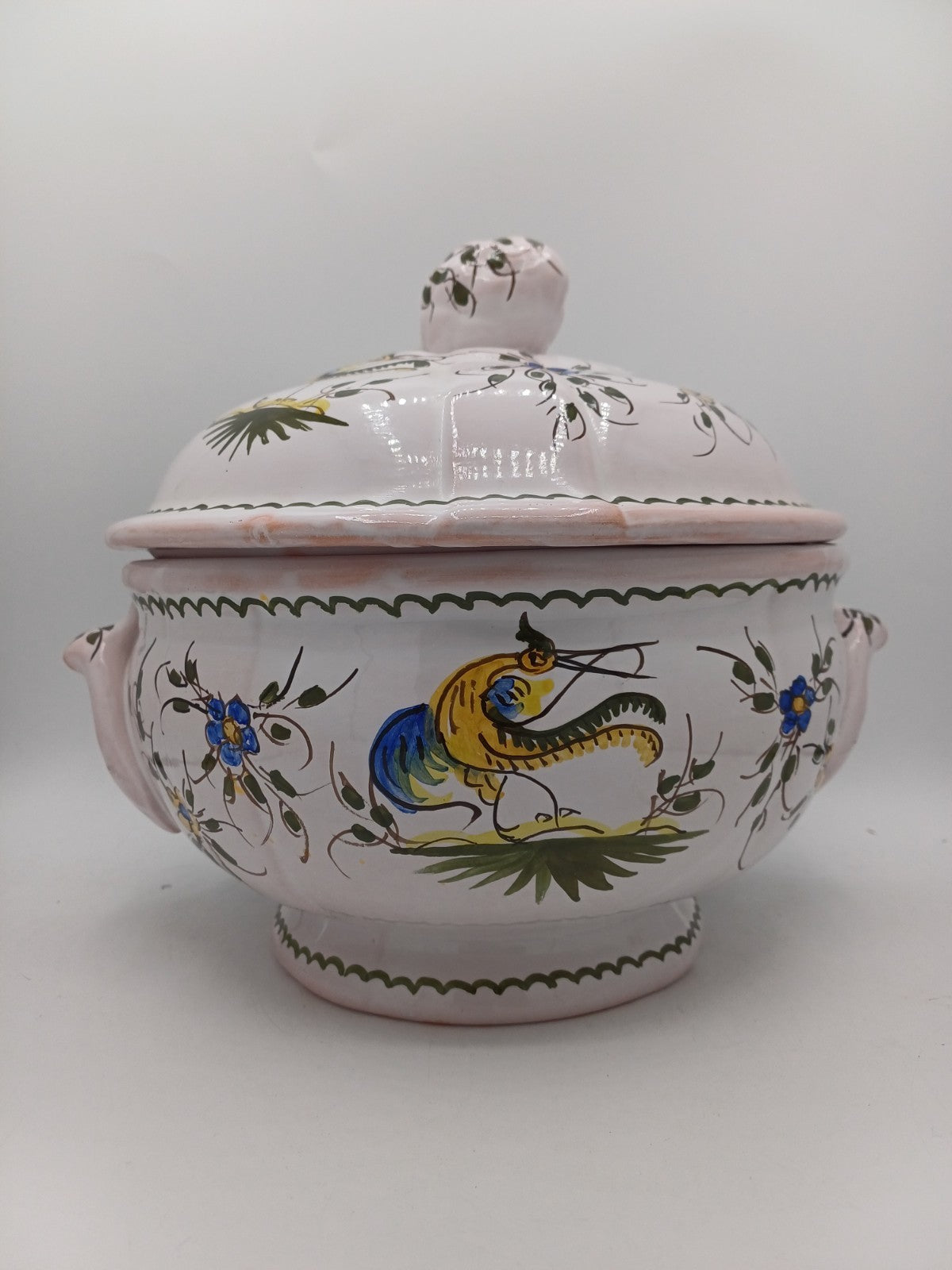 Soupière en Terre Polie Signée Jean Paulet – XXème siècle - Peint à la Main AR CONCEPT