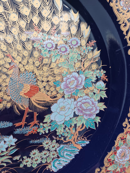 Plat en Porcelaine Fine – Taous, Maroc – Décor Floral et Paon AR CONCEPT