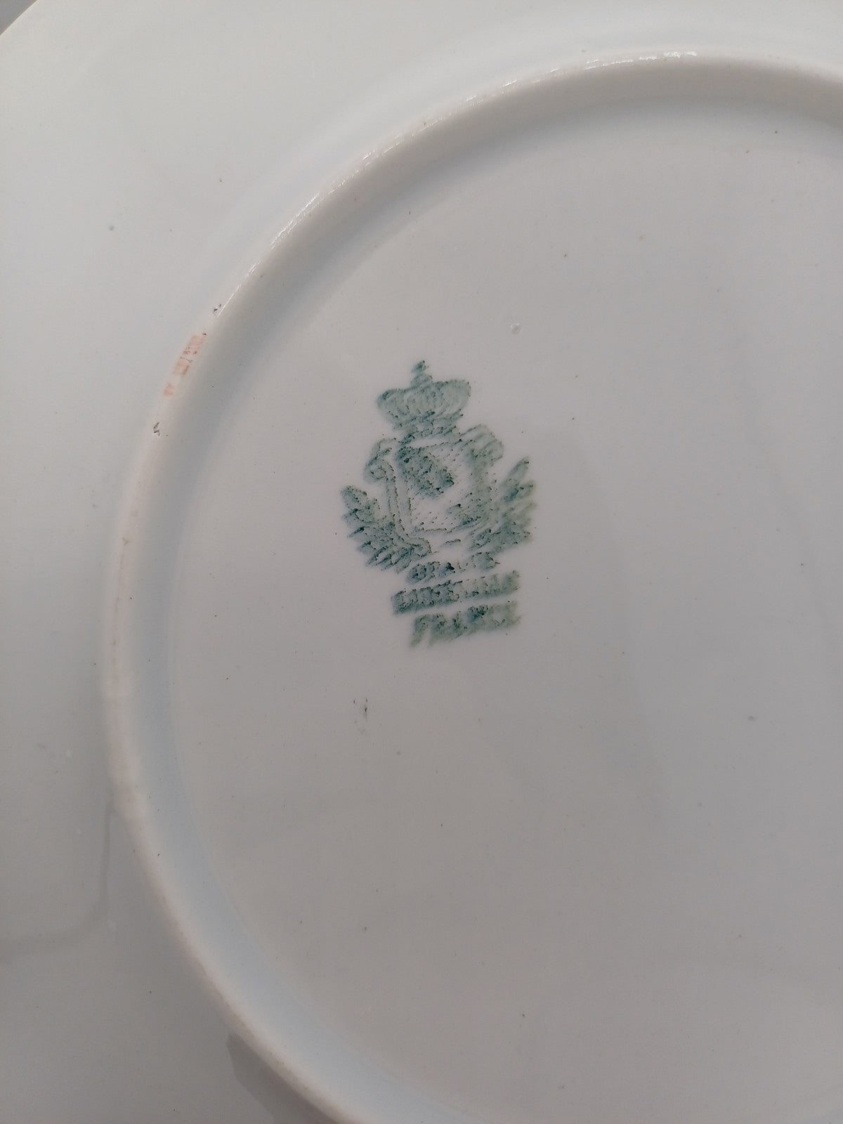 Lot de 11 Assiettes à Dessert – Luneville, France – Décor Floral et Fruité AR CONCEPT