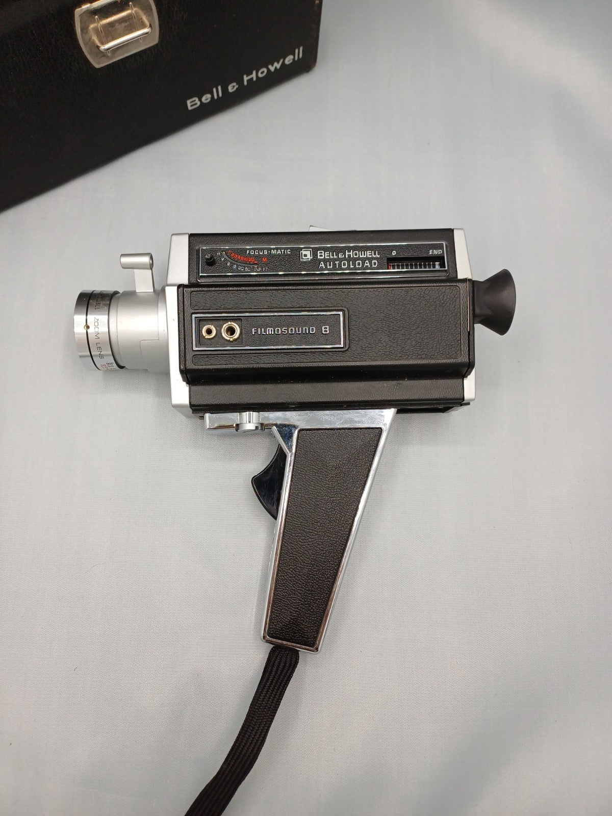 Caméra Bell & Howell Filmsound 8 + Sacoche Année 60/70 - Vintage