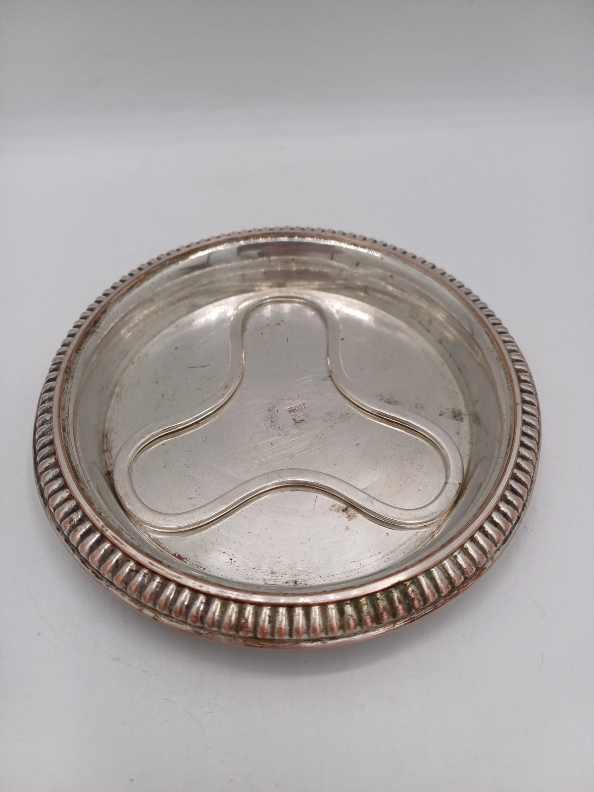 Lot de 2 dessous de bouteille – Christofle & signé PH - Métal Argenté AR CONCEPT