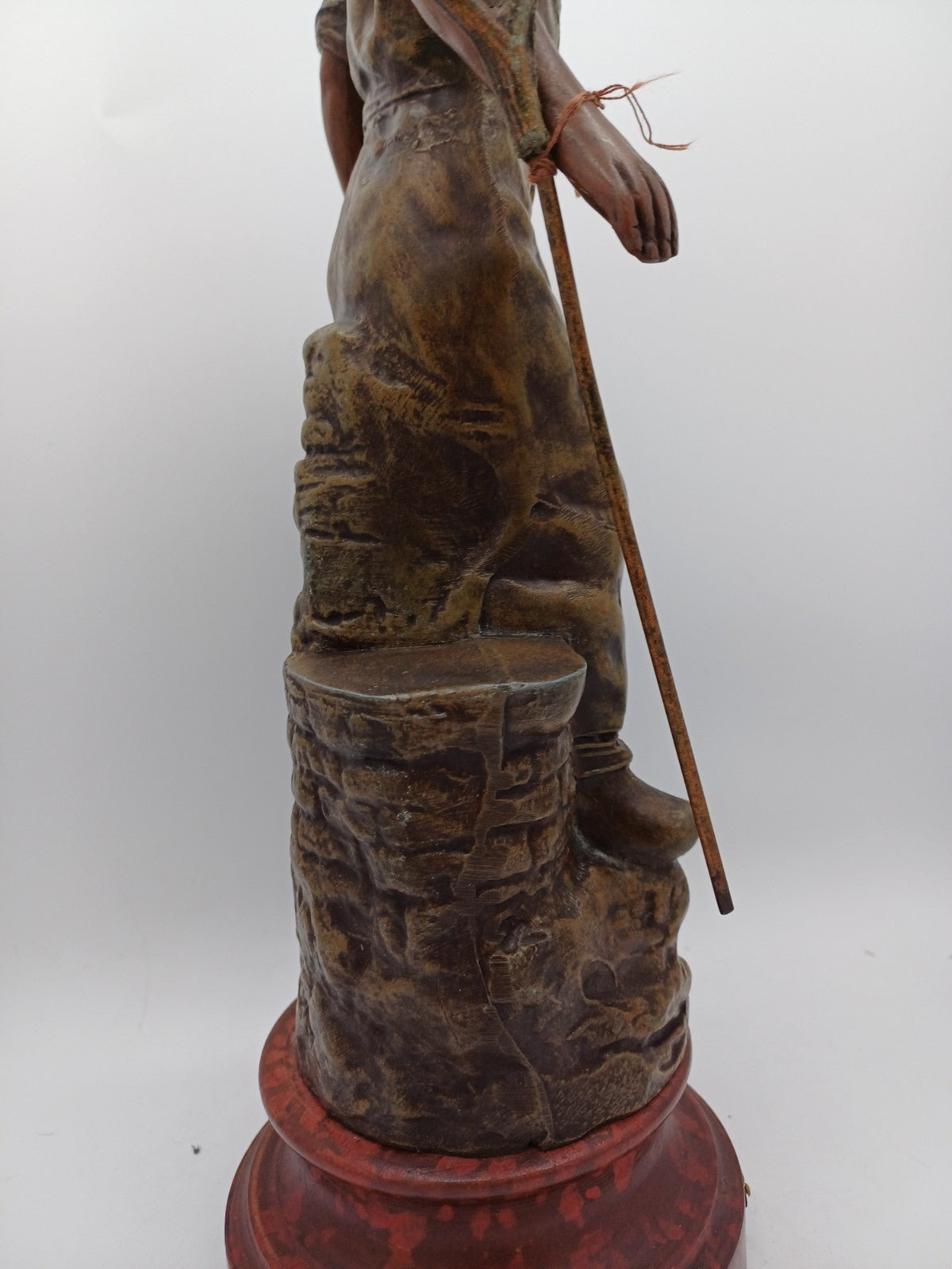 Statue en régule sur socle en bois – "Le Fermier" - Vintage AR CONCEPT