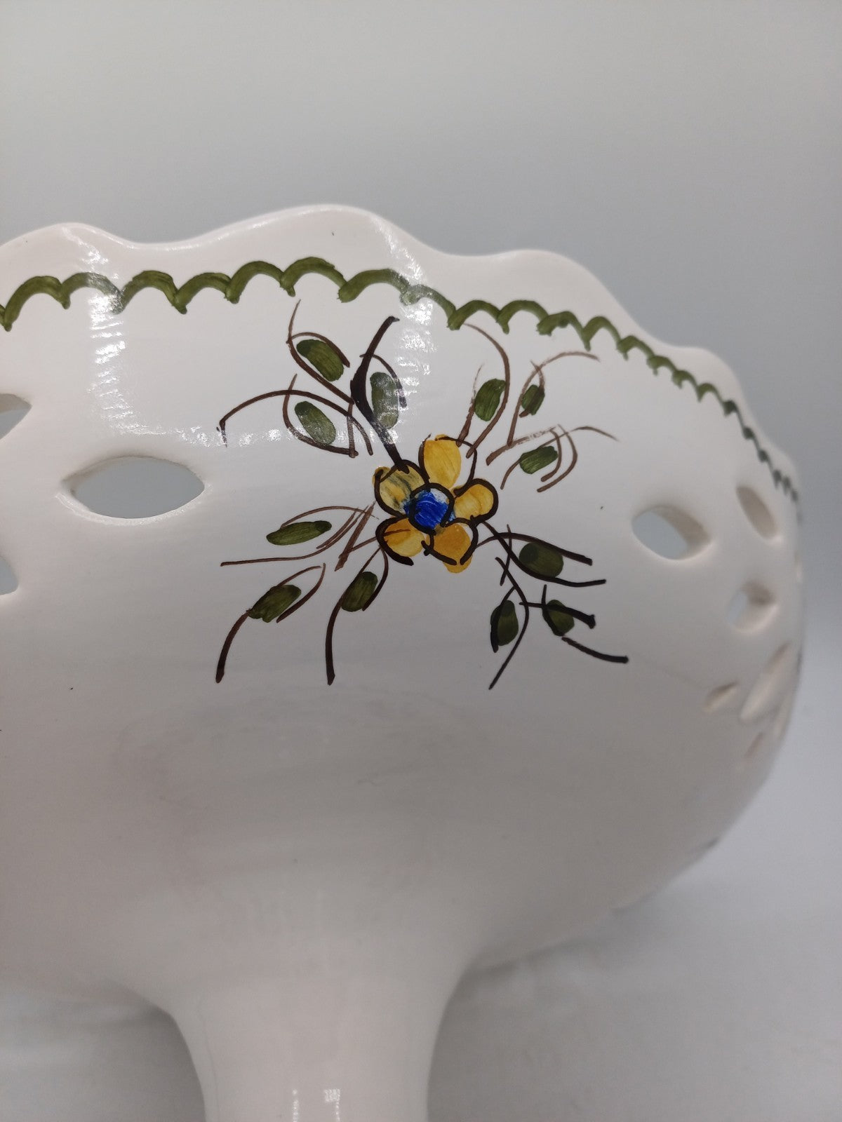 Compotier en Faïence Signé & Peint à la Main par Jean Paulet – XXème siècle AR CONCEPT