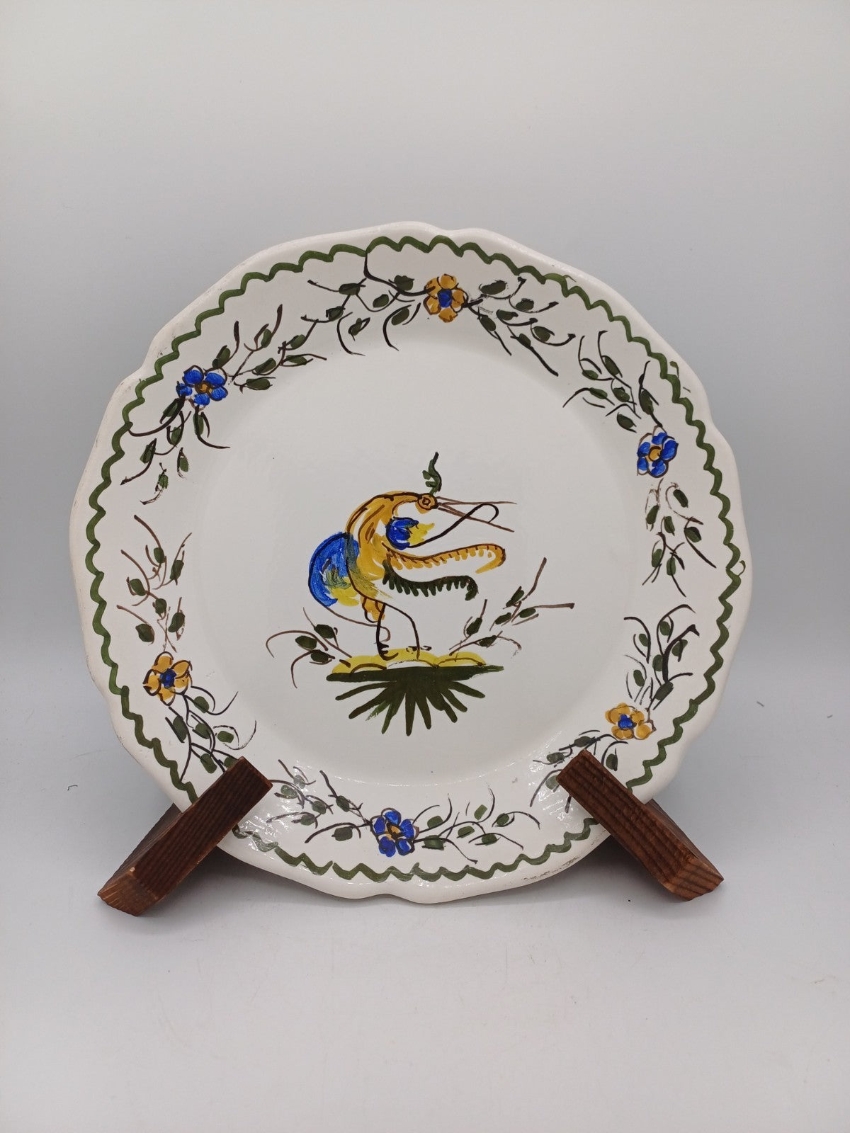 Assiette en Faïence Signée Jean Paulet – Peinte à la main – XXème siècle AR CONCEPT