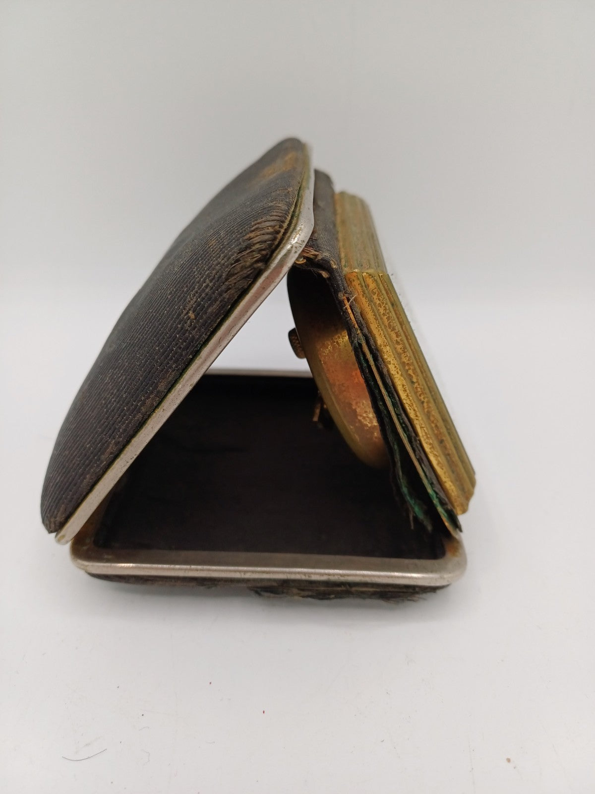 Réveil de poche Bayard – Fonctionnel – Vintage AR CONCEPT