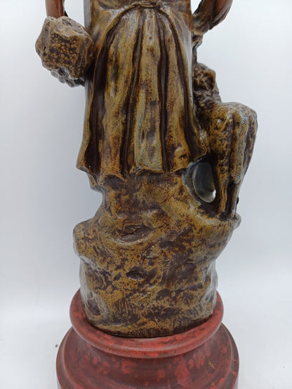 Statue en Régule sur Socle en Bois – "La Fermière" - Vintage