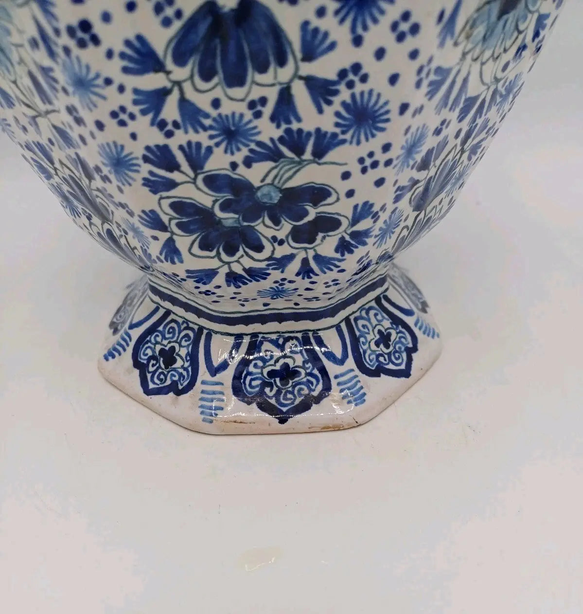 Vase / Potiche en faïence de Delft – Signé La Griffe de Porcelaine AR CONCEPT