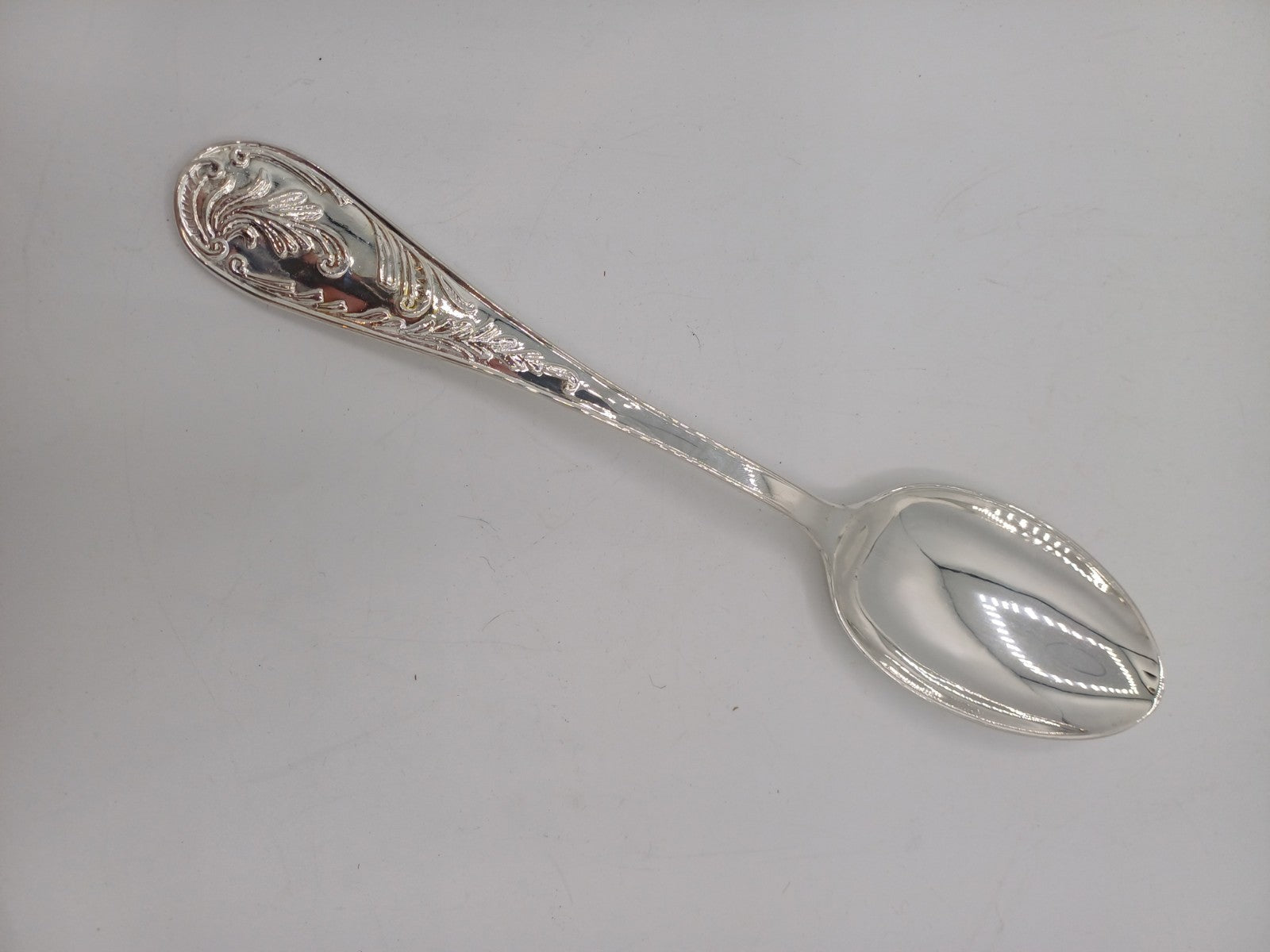 Ménagère en Métal Argenté et Inox – 51 Pièces AR CONCEPT