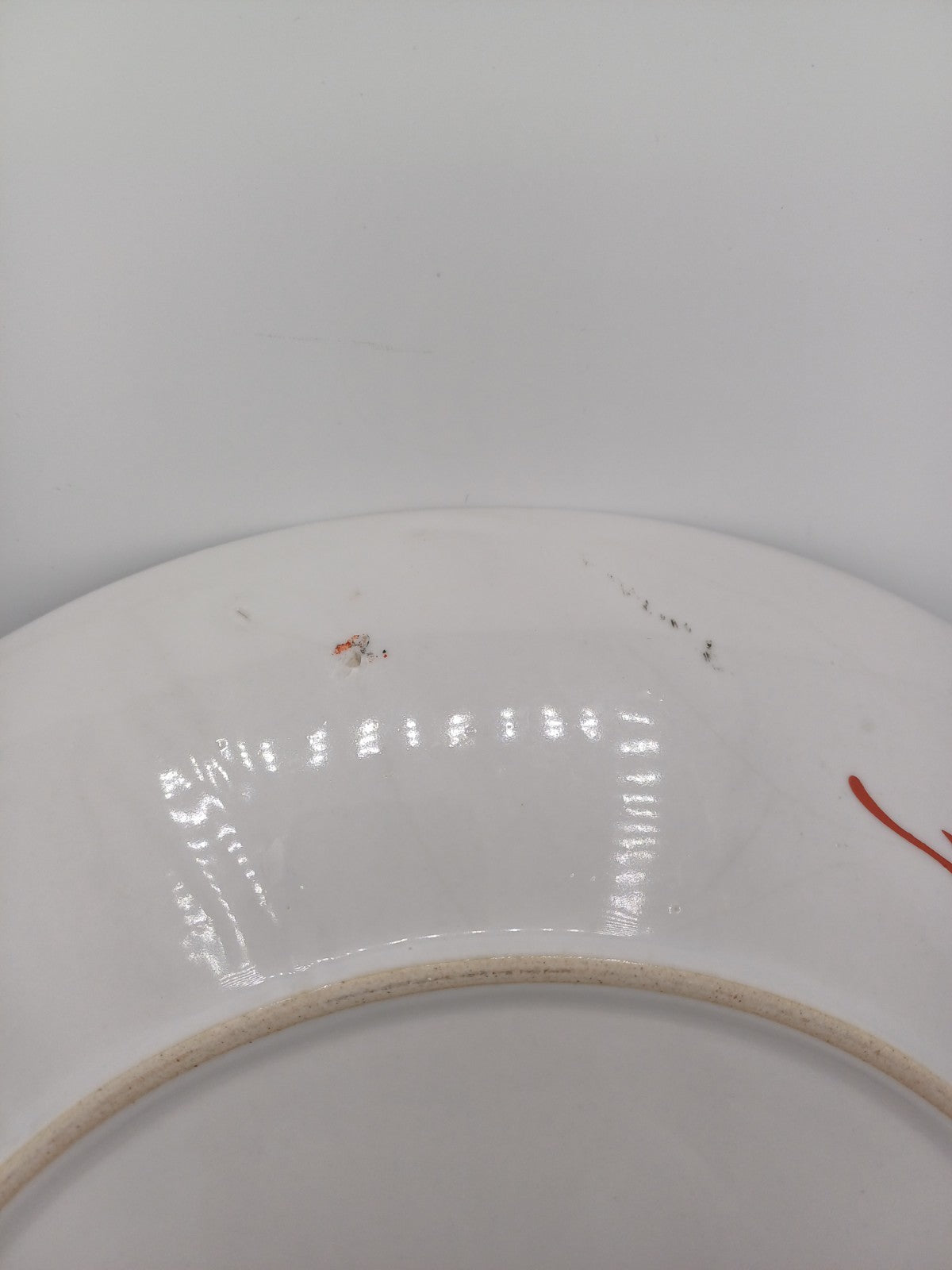 Grand Plat Amarir en Porcelaine Fine de Taous – Maroc AR CONCEPT