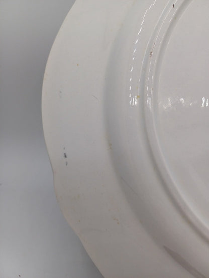 Plat en porcelaine – Décor floral – Lunéville, France - Collection AR CONCEPT