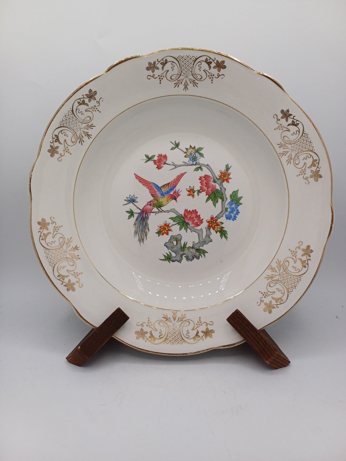 Grand plat creux en porcelaine – Décor floral – Lunéville, France AR CONCEPT